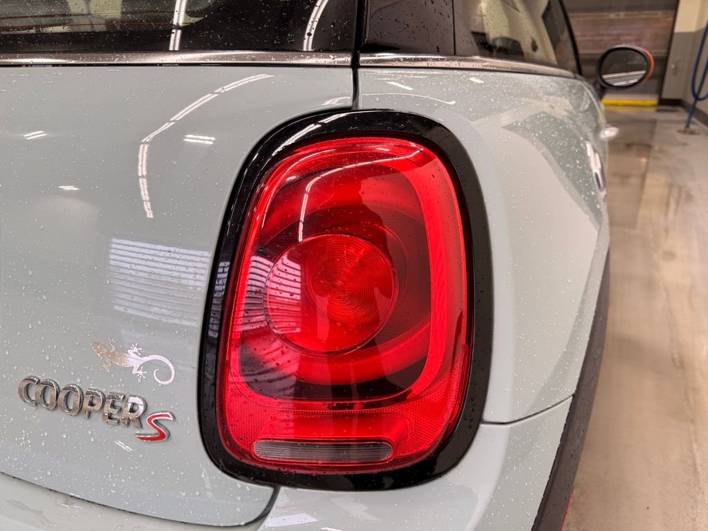 Used 2018 MINI Cooper S image 5