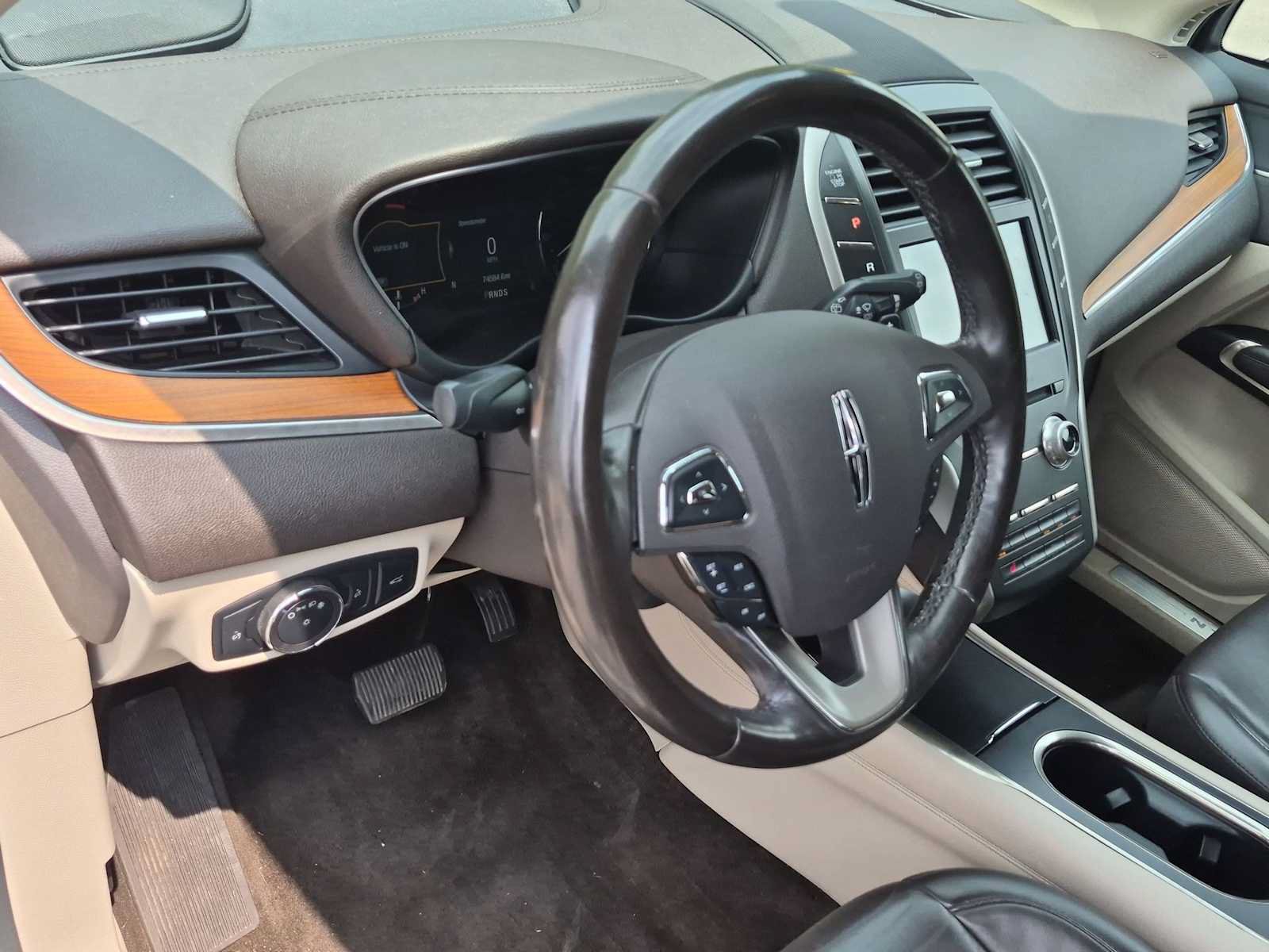 Used 2017 Lincoln MKC Select w/ Select Plus Package AWD/4WD image 10