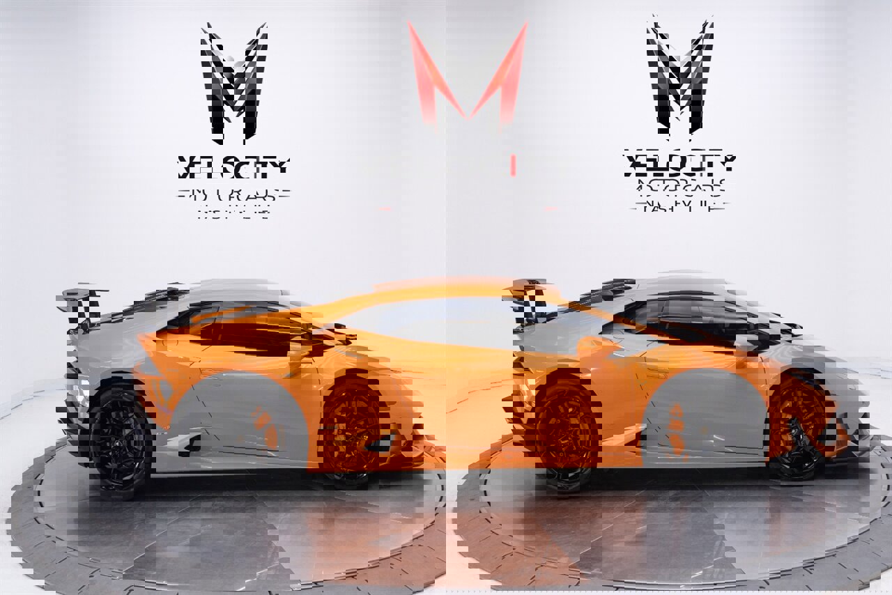 Used 2017 Lamborghini Huracan LP 610-4 AWD/4WD image 13