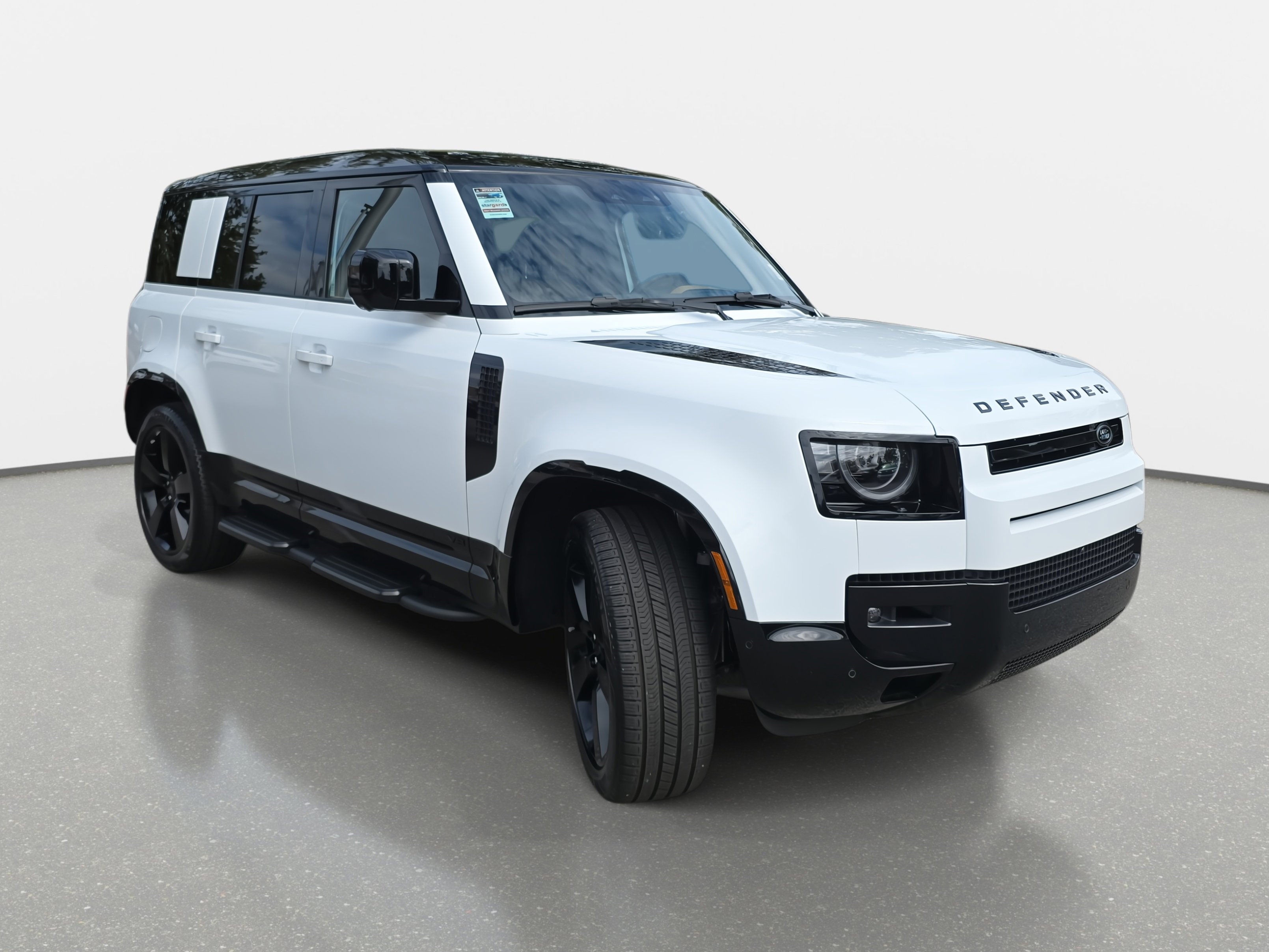 New 2026 Land Rover Defender 110 V8 image 3