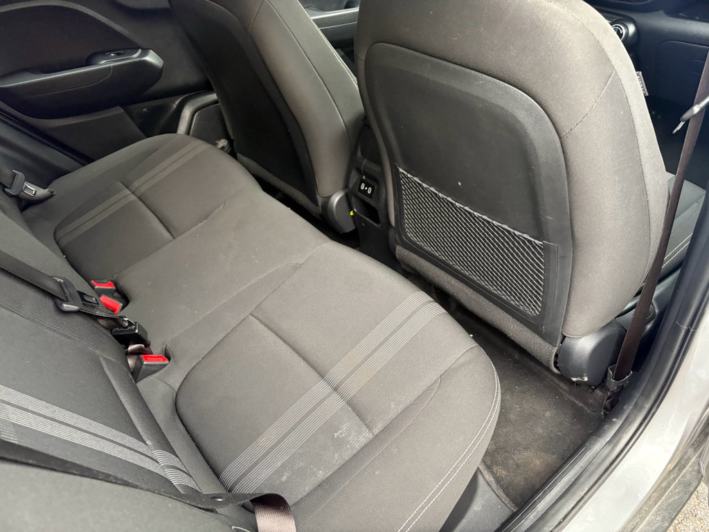 Used 2025 Hyundai Venue SEL FWD image 22