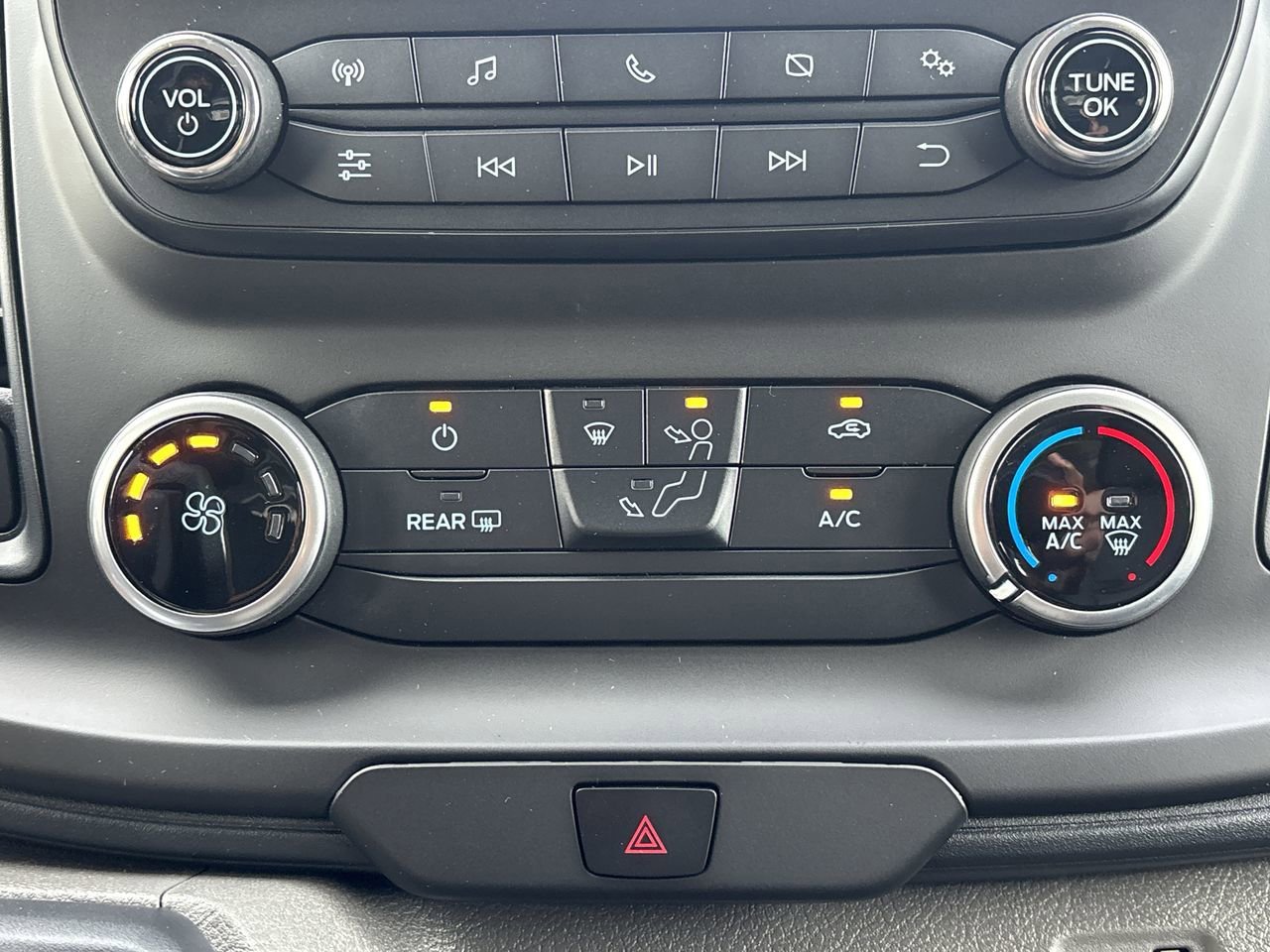 New 2025 Ford Transit 250 Low Roof AWD image 21