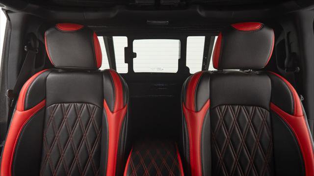 Used 2025 Jeep Wrangler Unlimited Sport image 35