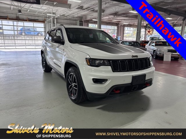 Used 2018 Jeep Grand Cherokee Trailhawk image 7