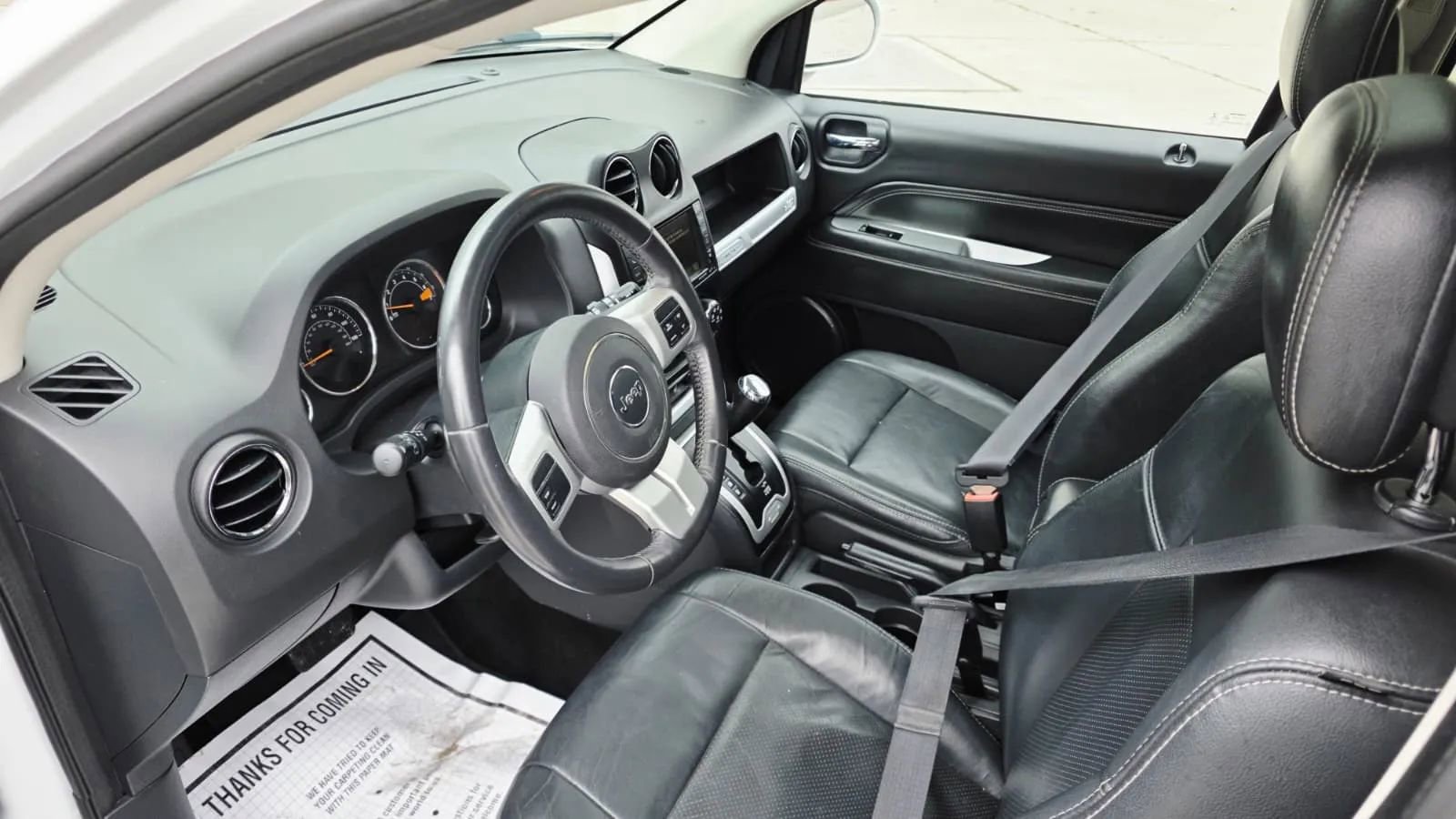 Used 2016 Jeep Compass High Altitude image 9