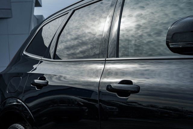 Used 2023 Volvo XC60 B5 Plus w/ Climate Package image 17