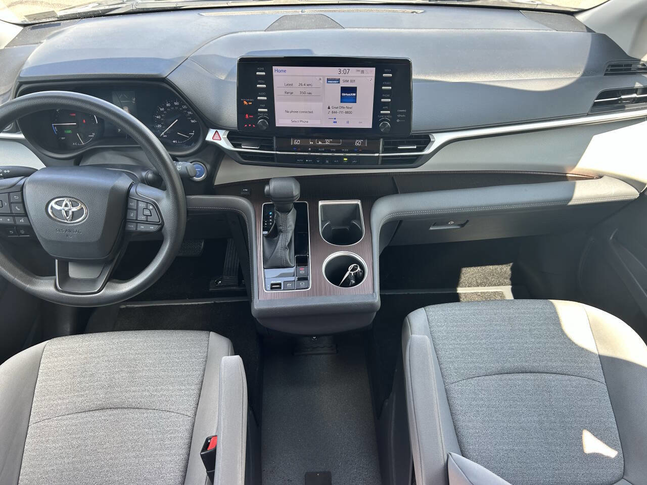 Used 2022 Toyota Sienna LE image 14