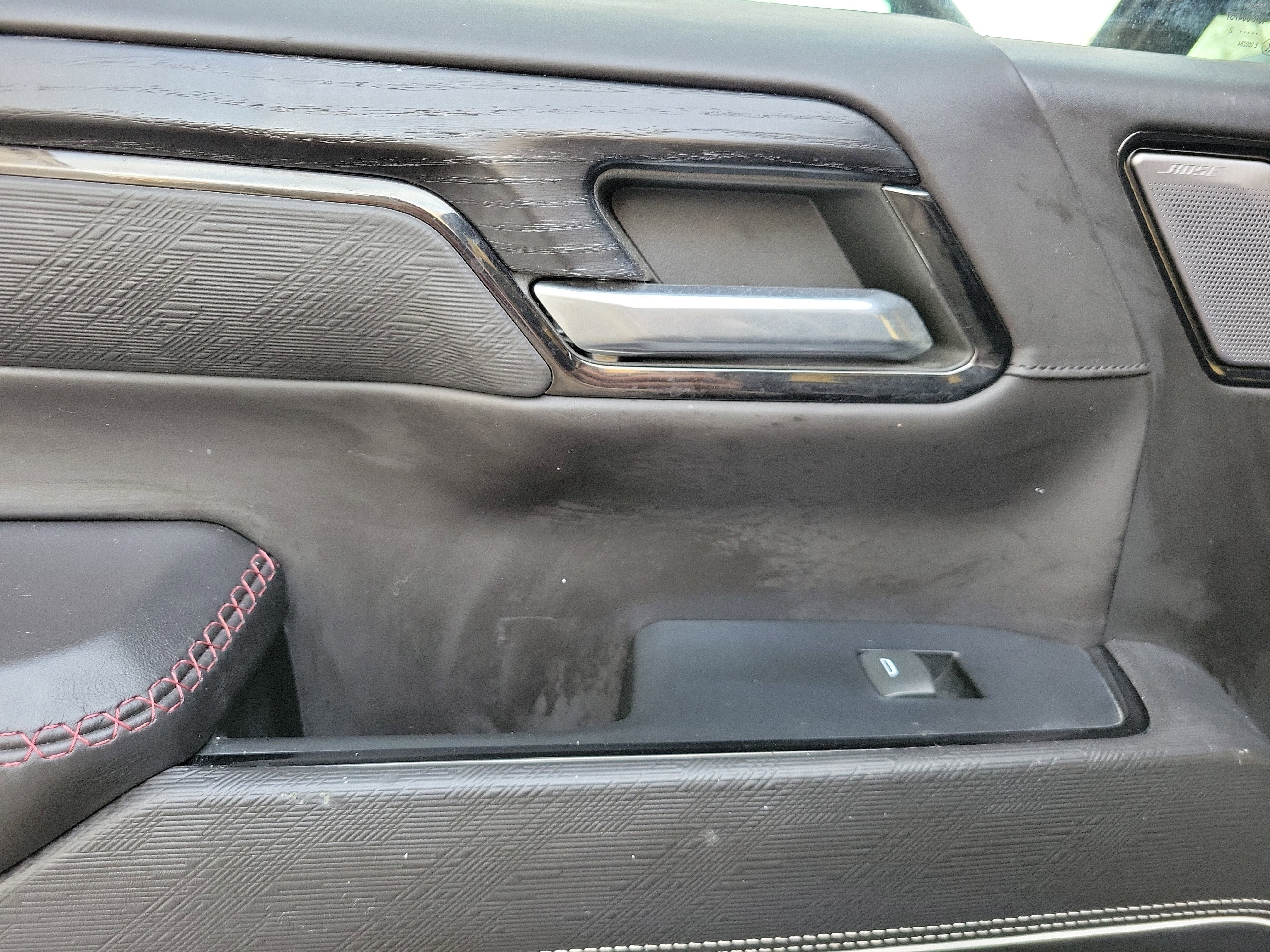 Used 2022 GMC Sierra 1500 AT4X image 22