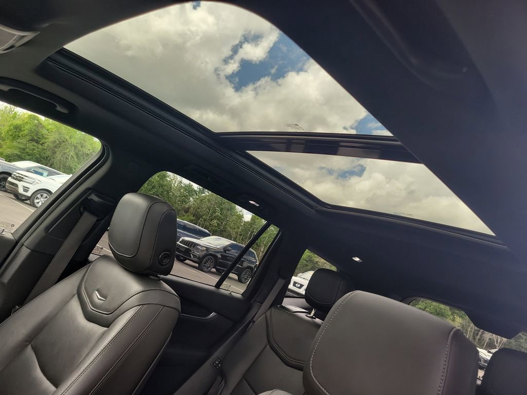 Used 2020 Cadillac XT6 Premium Luxury FWD image 21