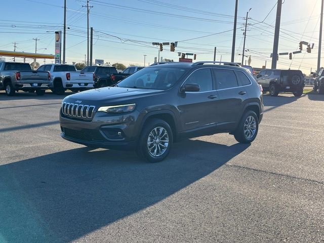 Used 2020 Jeep Cherokee Latitude Plus image 8