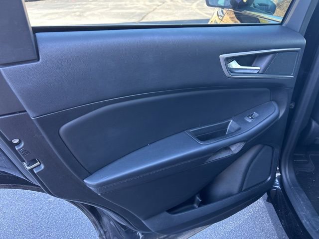 Used 2024 Ford Edge SEL image 22