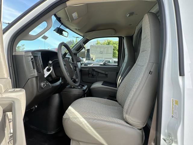 New 2025 Chevrolet Express 3500 w/ Power Convenience Package RWD image 18