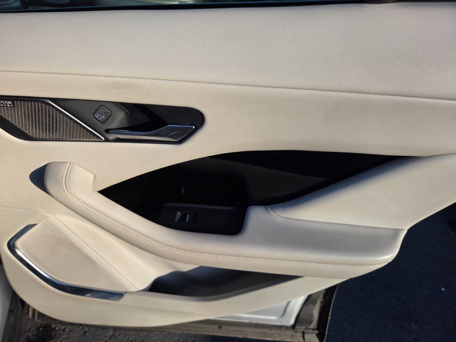 Used 2020 Jaguar I-PACE HSE image 12