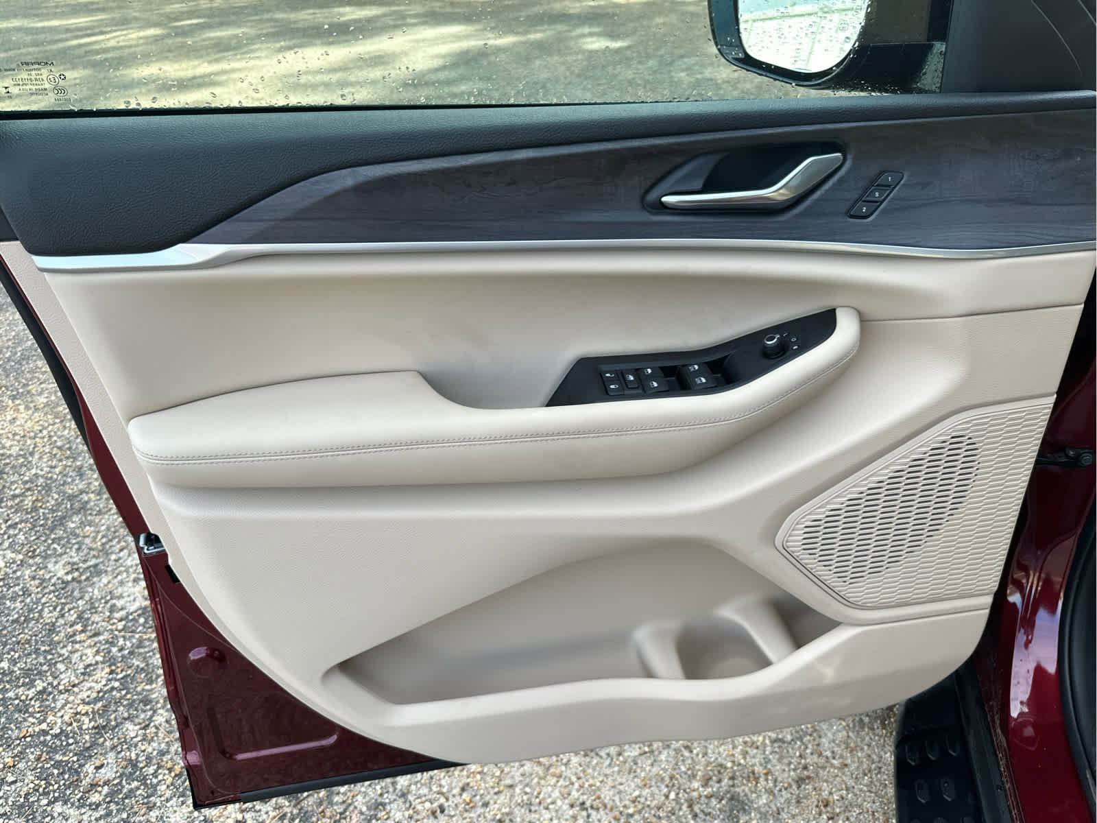 New 2025 Jeep Grand Cherokee L Limited w/ Trailer Tow Package AWD/4WD image 19