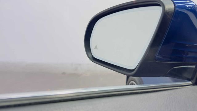 Used 2019 Mercedes-Benz C 300 Sedan image 11