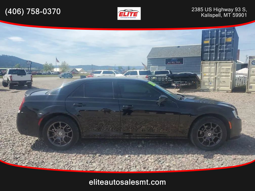 Used 2020 Chrysler 300 Limited image 5
