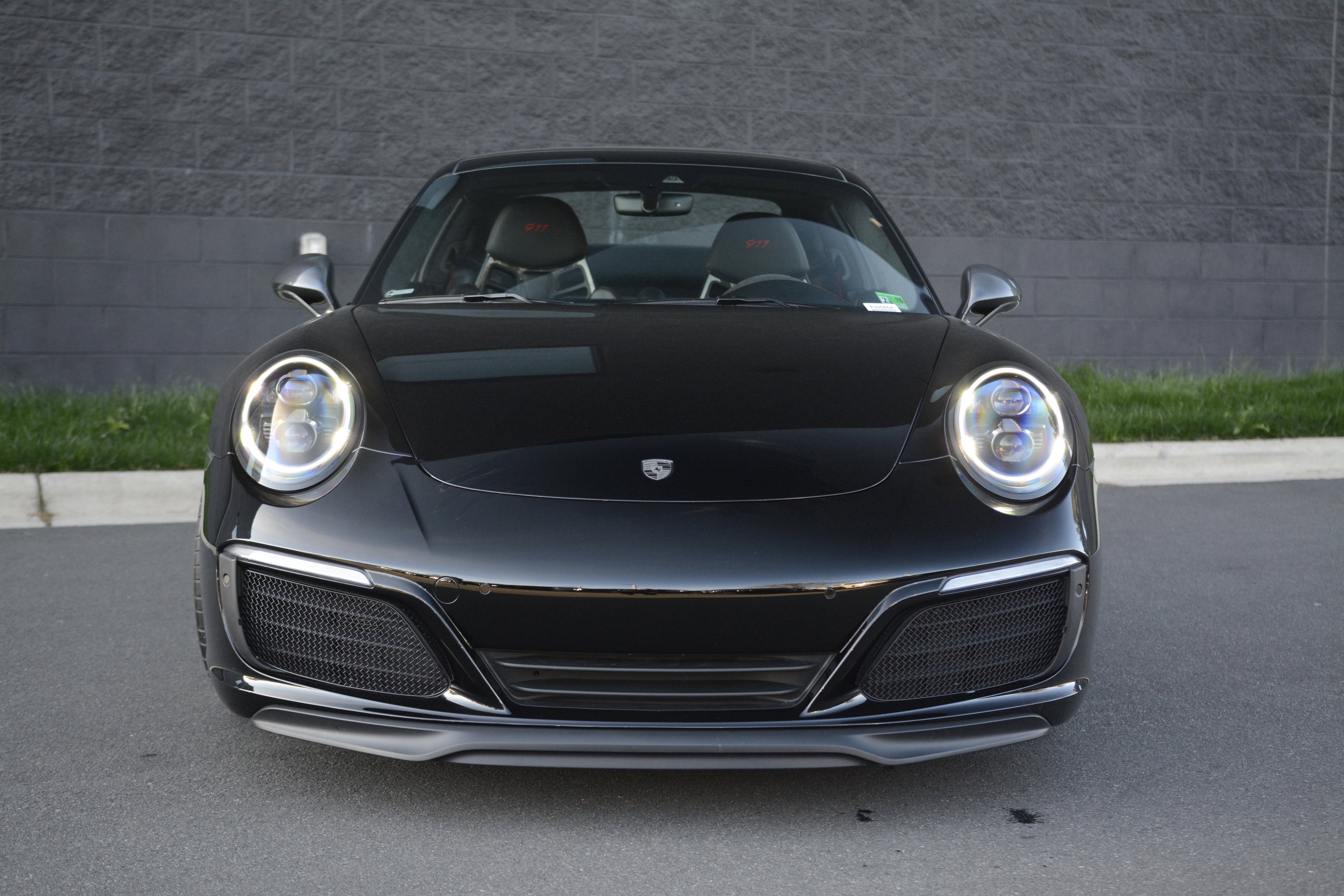 Certified 2018 Porsche 911 Carrera T image 10