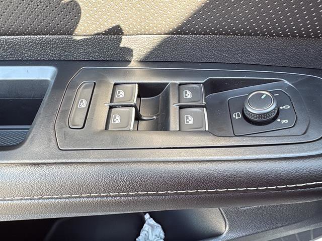 New 2026 Volkswagen Atlas SEL Premium R-Line AWD/4WD image 17