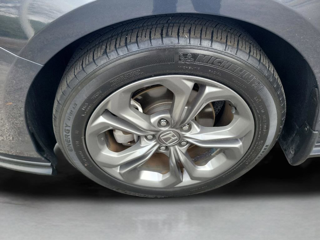 Used 2023 Honda Accord EX image 35