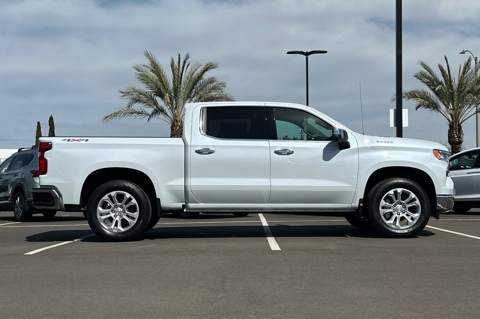 New 2026 Chevrolet Silverado 1500 LTZ w/ LTZ Premium Package image 3