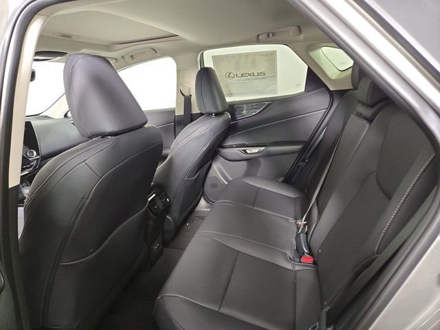 Used 2025 Lexus NX 350h AWD w/ Premium Package image 17