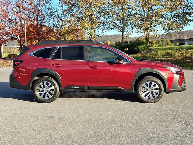 Used 2025 Subaru Outback Premium w/ Popular Package #1A image 10