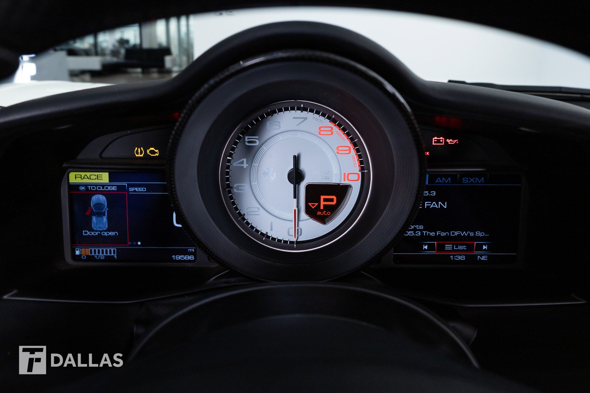 Used 2019 Ferrari 488 Spider RWD image 31