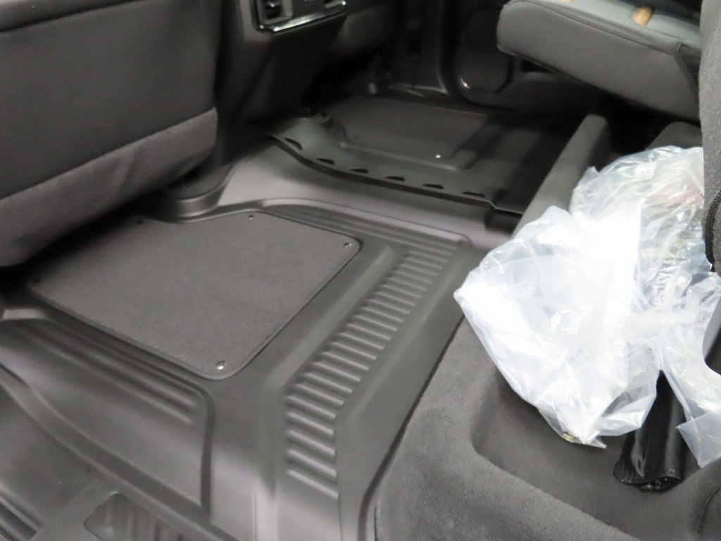 Used 2026 GMC Sierra 2500 AT4 image 75