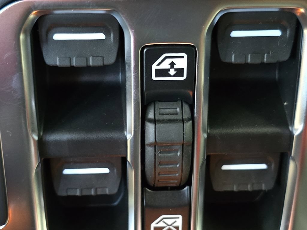 New 2026 Jeep Gladiator Sport AWD/4WD image 28