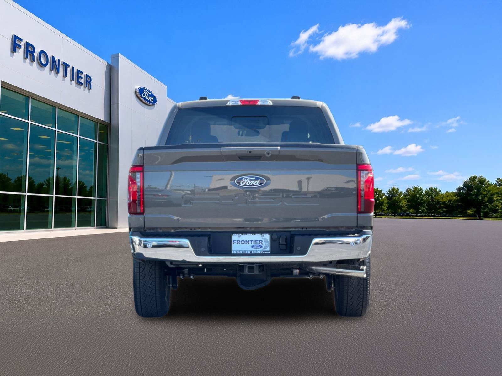 New 2026 Ford F150 XLT w/ Equipment Group 302A MID AWD/4WD image 4