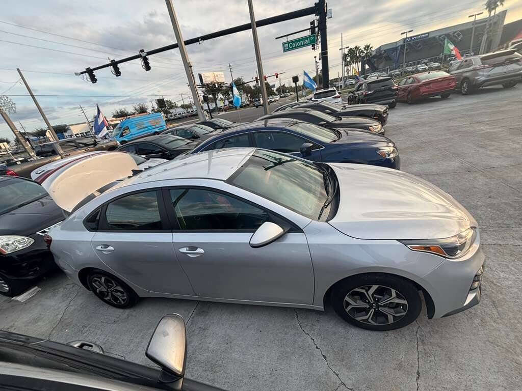 Used 2021 Kia Forte LXS image 16