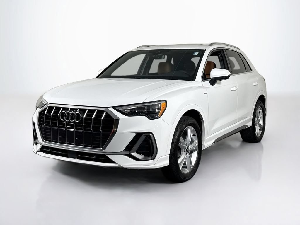 Used 2022 Audi Q3 2.0T Premium w/ Convenience Package AWD/4WD video 1
