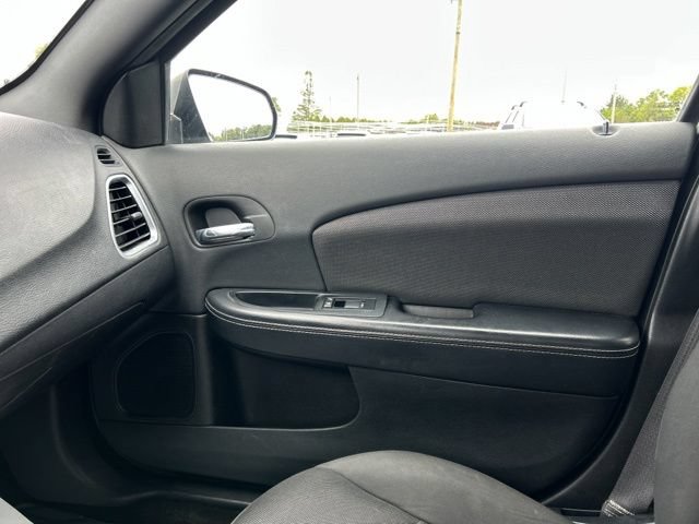 Used 2014 Dodge Avenger SE w/ Rallye Appearance Group FWD image 39