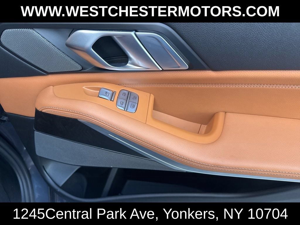 Used 2020 BMW X7 xDrive40i w/ M Sport Package AWD/4WD image 21