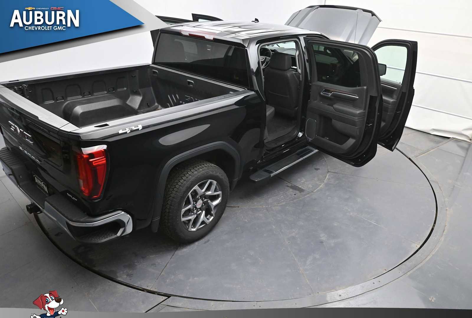 Used 2024 GMC Sierra 1500 SLT image 37