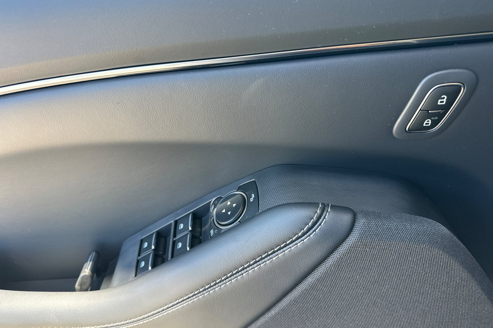 New 2026 Ford Mustang Mach-E Select w/ Interior Protection Package RWD image 10