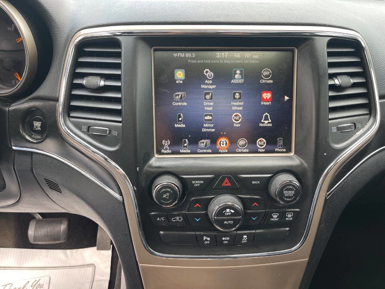 Used 2015 Jeep Grand Cherokee Limited image 16