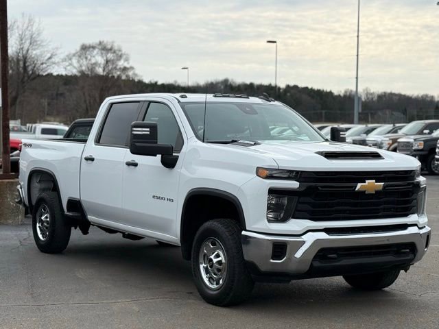 Used 2025 Chevrolet Silverado 2500 W/T AWD/4WD image 32