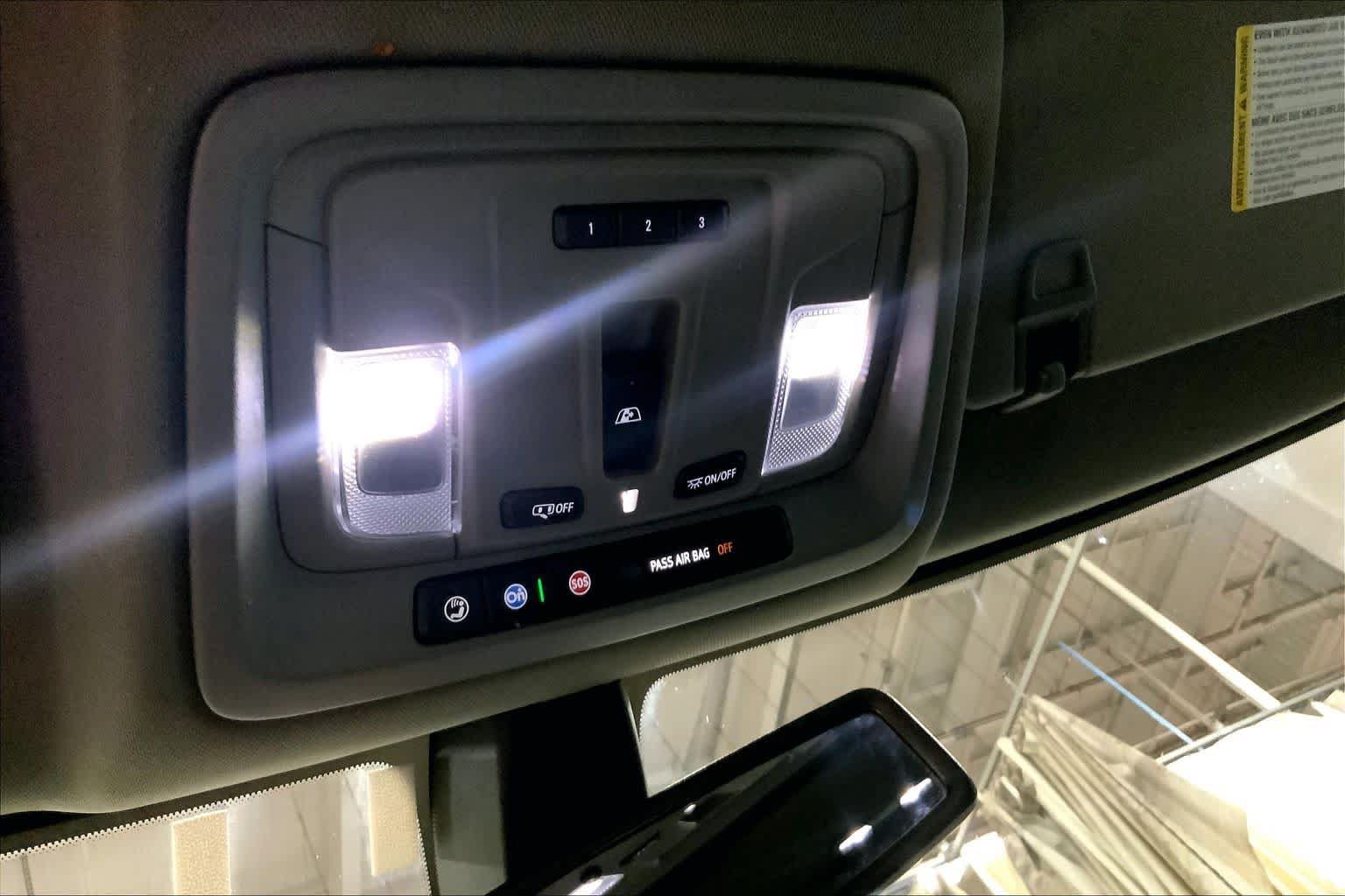 Used 2021 Chevrolet Silverado 1500 LTZ w/ LTZ Convenience Package II AWD/4WD image 34