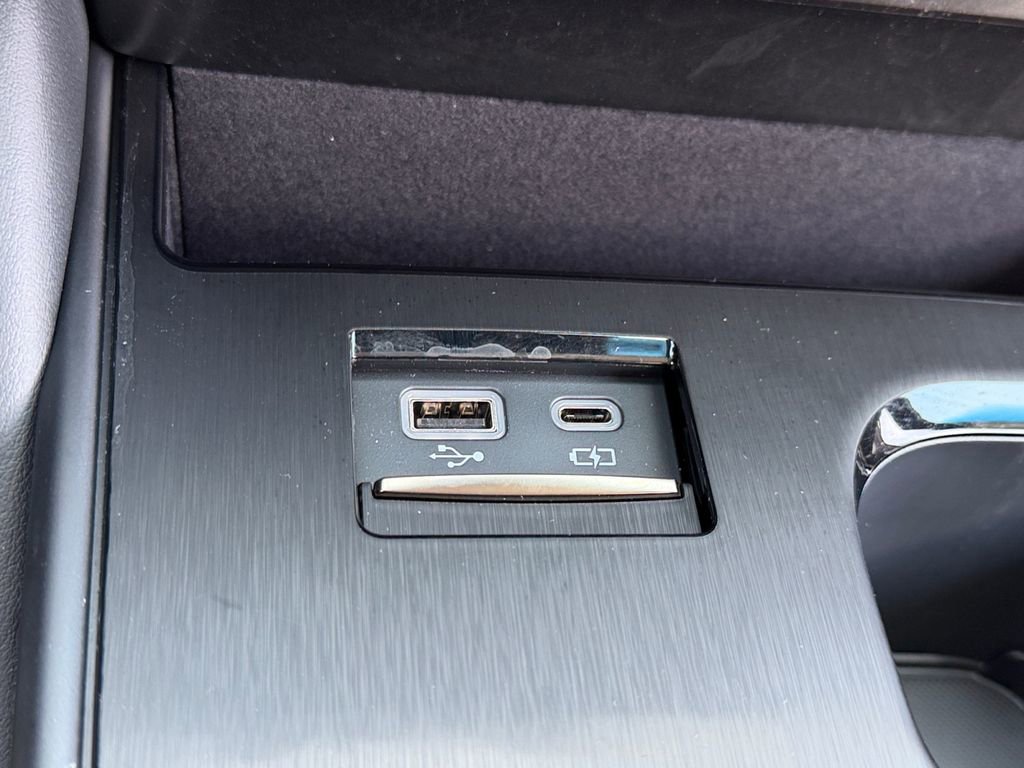 Certified 2025 Lexus ES 350 w/ Premium Package image 22