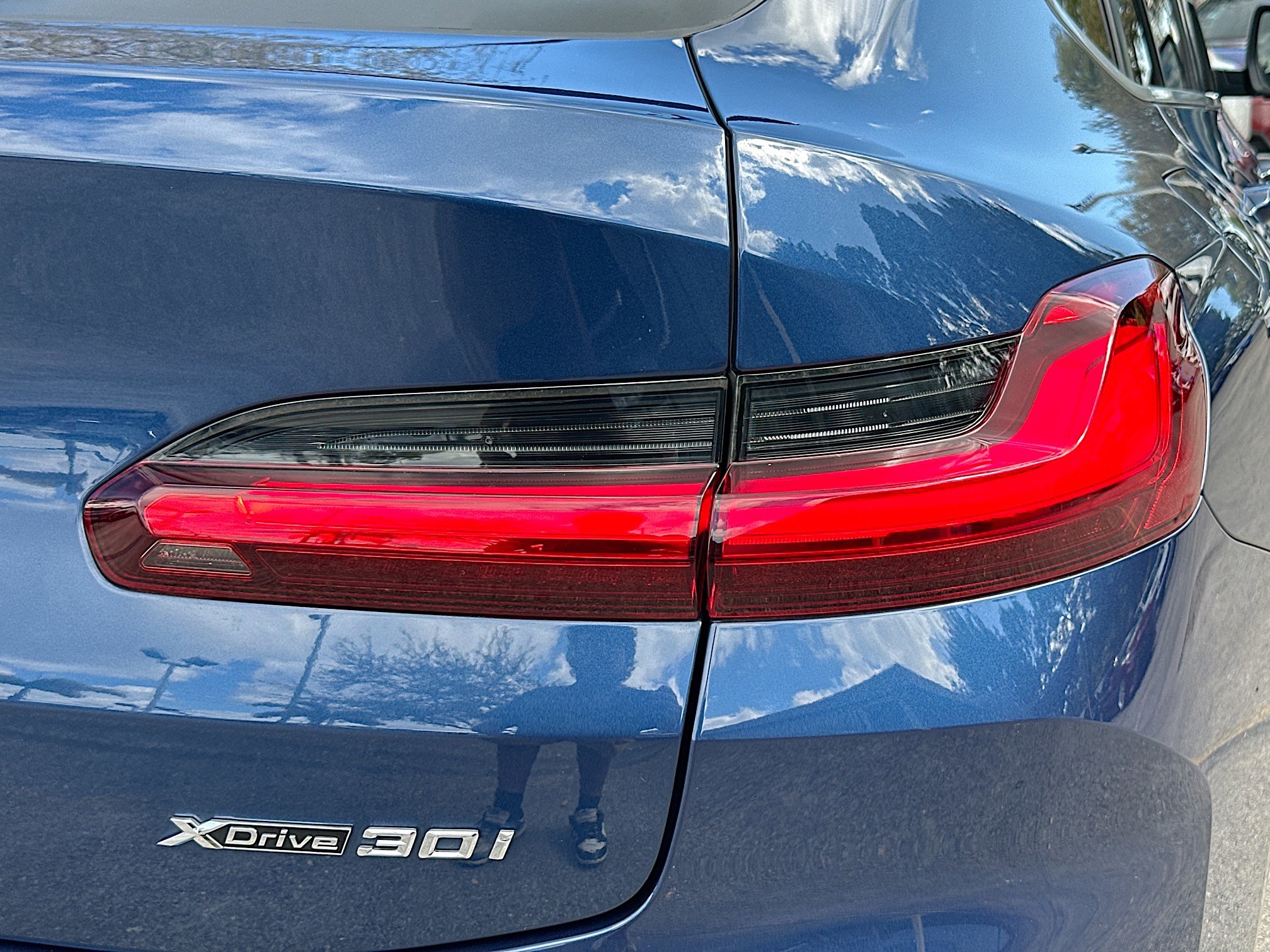 Certified 2025 BMW X4 xDrive30i image 32