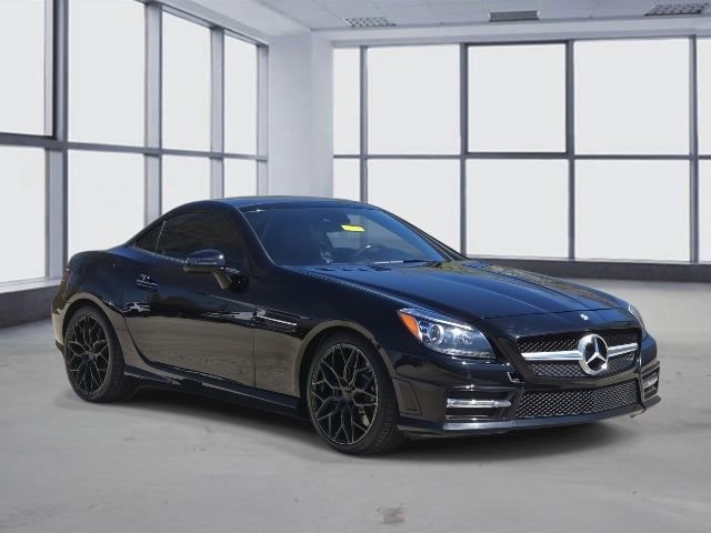 Used 2015 Mercedes-Benz SLK 350 image 3