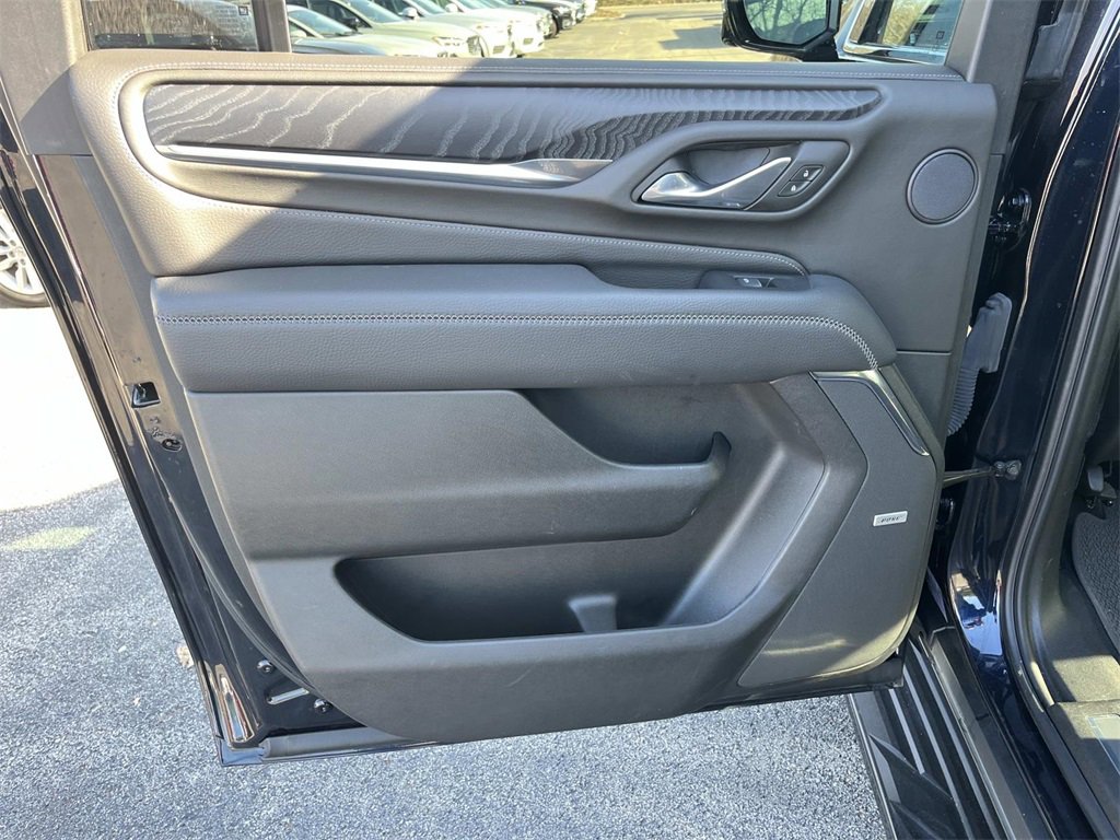 Used 2024 GMC Yukon XL Denali image 18