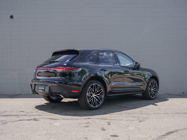 New 2026 Porsche Macan AWD/4WD image 7