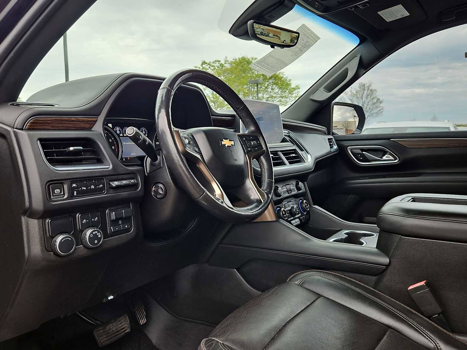 Used 2021 Chevrolet Tahoe High Country w/ Premium Package image 10