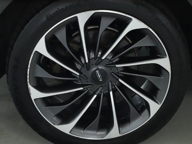 Used 2020 Lincoln Aviator Reserve w/ Equipment Group 202A image 12