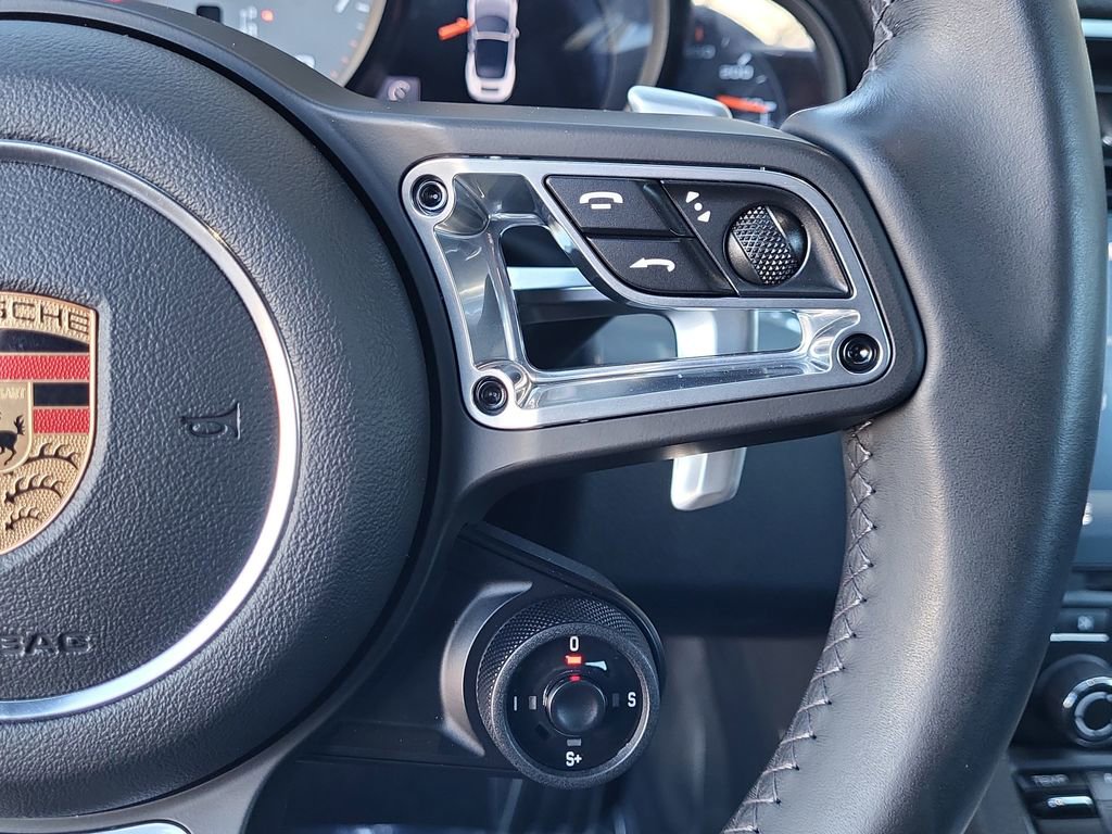 Used 2019 Porsche 911 Carrera 4S image 23