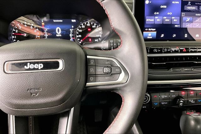 Used 2024 Jeep Compass Trailhawk AWD/4WD image 11