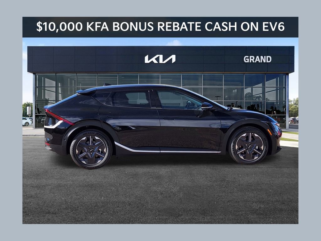 New 2025 Kia EV6 Light w/ Light LR Technology Package