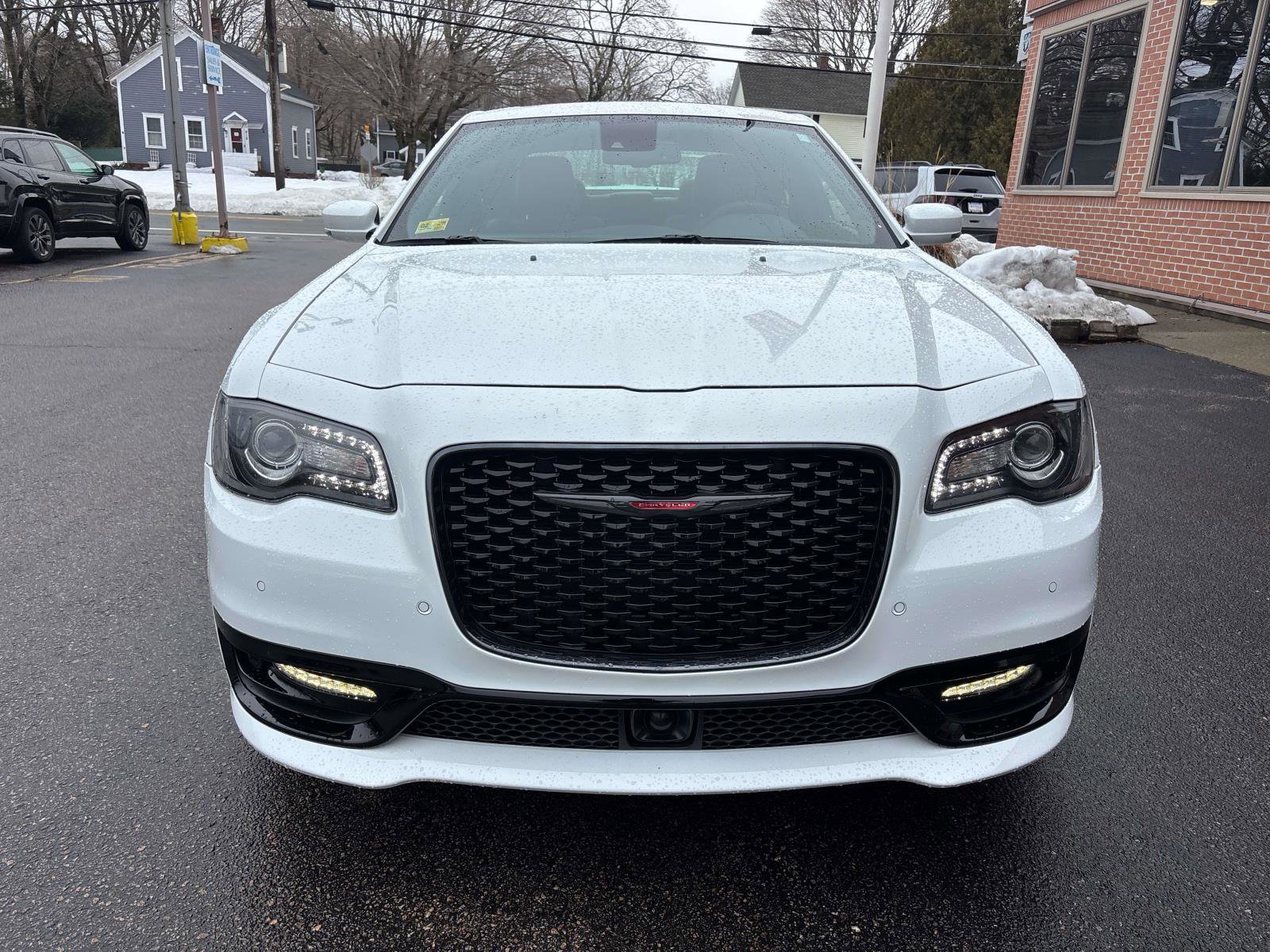 Used 2023 Chrysler 300 S w/ Comfort Group RWD image 28